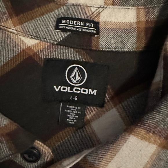 Volcom flannel - Picture 6 of 8